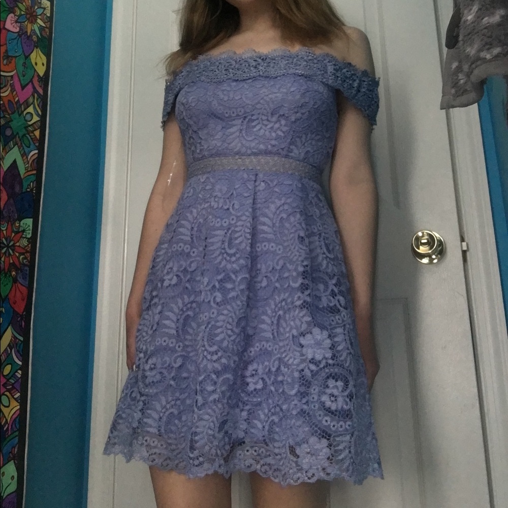Francescas Off the shoulder Dress
